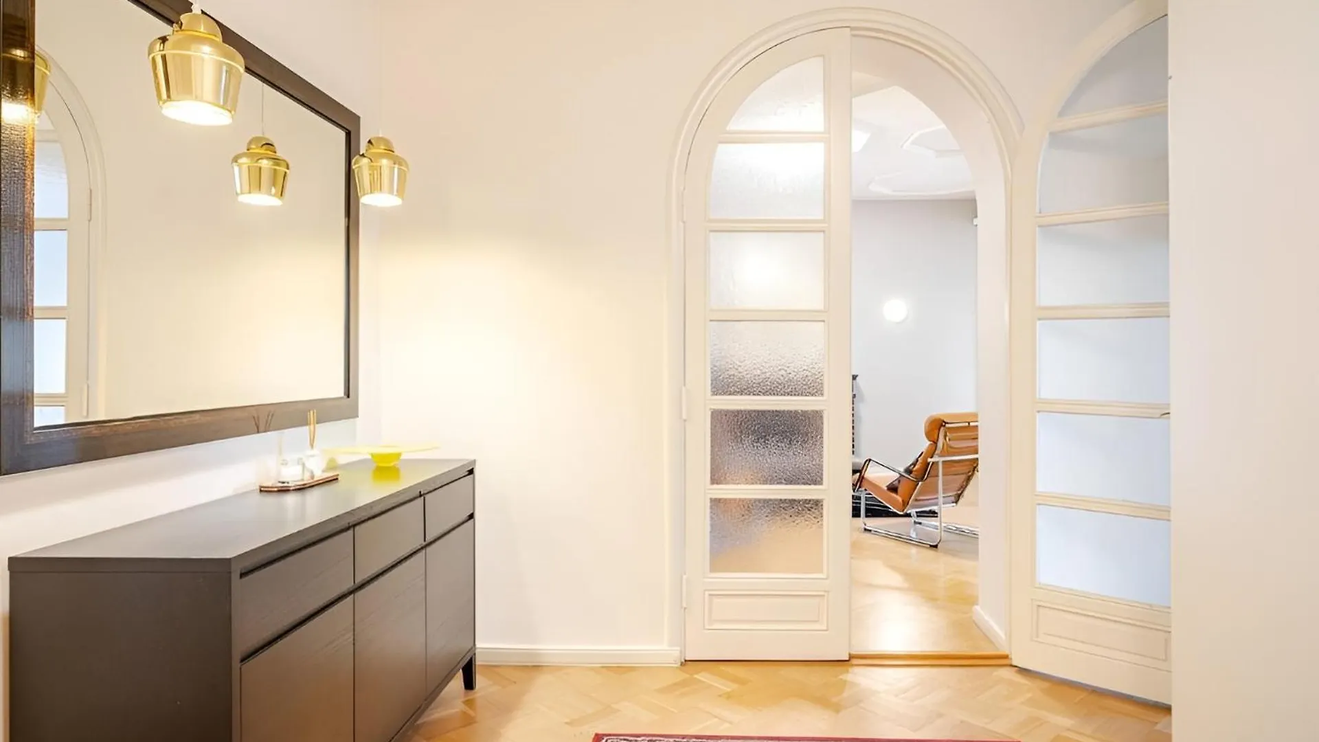 190M2 Modern Mansion In Central Helsinki Apartment 0*,  Finland